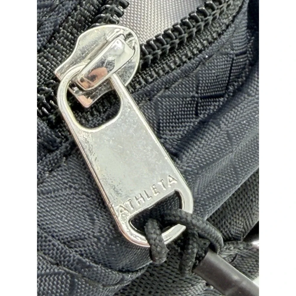 Athleta Crossbody All about Belt Bag The Power Of She Waist Pack Black Nylon Zip